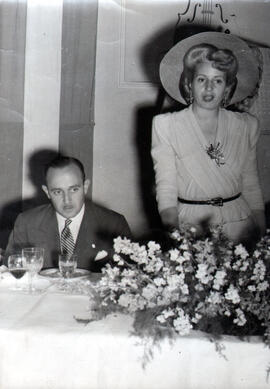 Colección fotográfica Benito Llambí- Eva Perón en Suiza