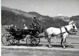 Colección fotográfica Benito Llambí- Eva Perón en Suiza