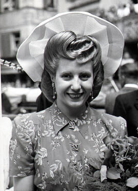 Colección fotográfica Benito Llambí- Eva Perón en Suiza