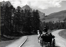 Colección fotográfica Benito Llambí- Eva Perón en Suiza