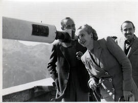 Colección fotográfica Benito Llambí- Eva Perón en Suiza