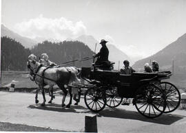 Colección fotográfica Benito Llambí- Eva Perón en Suiza