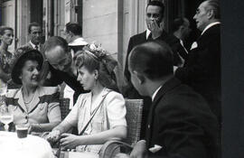 Colección fotográfica Benito Llambí- Eva Perón en Suiza